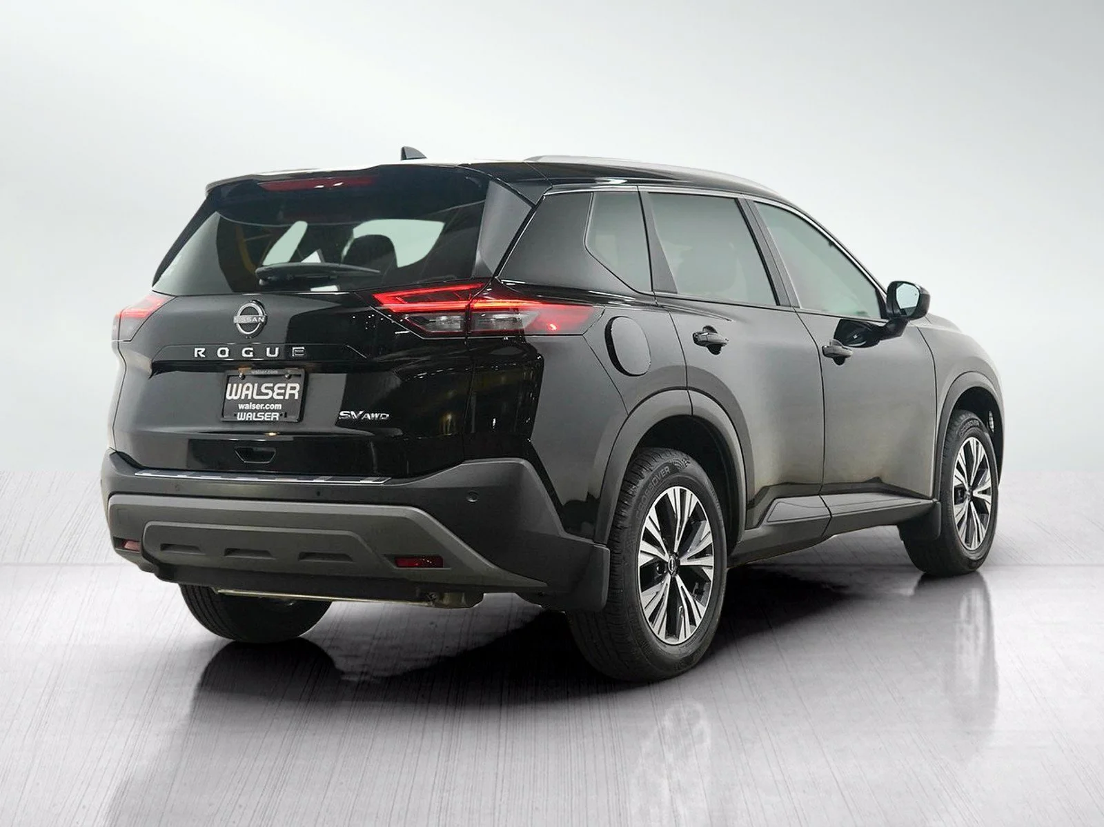 Used 2023 Super Black Nissan SV image 5