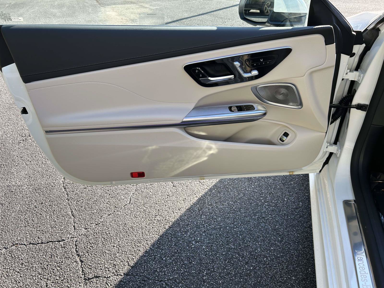 New 2027 Polar White Mercedes-Benz CLE 300 4MATIC® Coupe image 15
