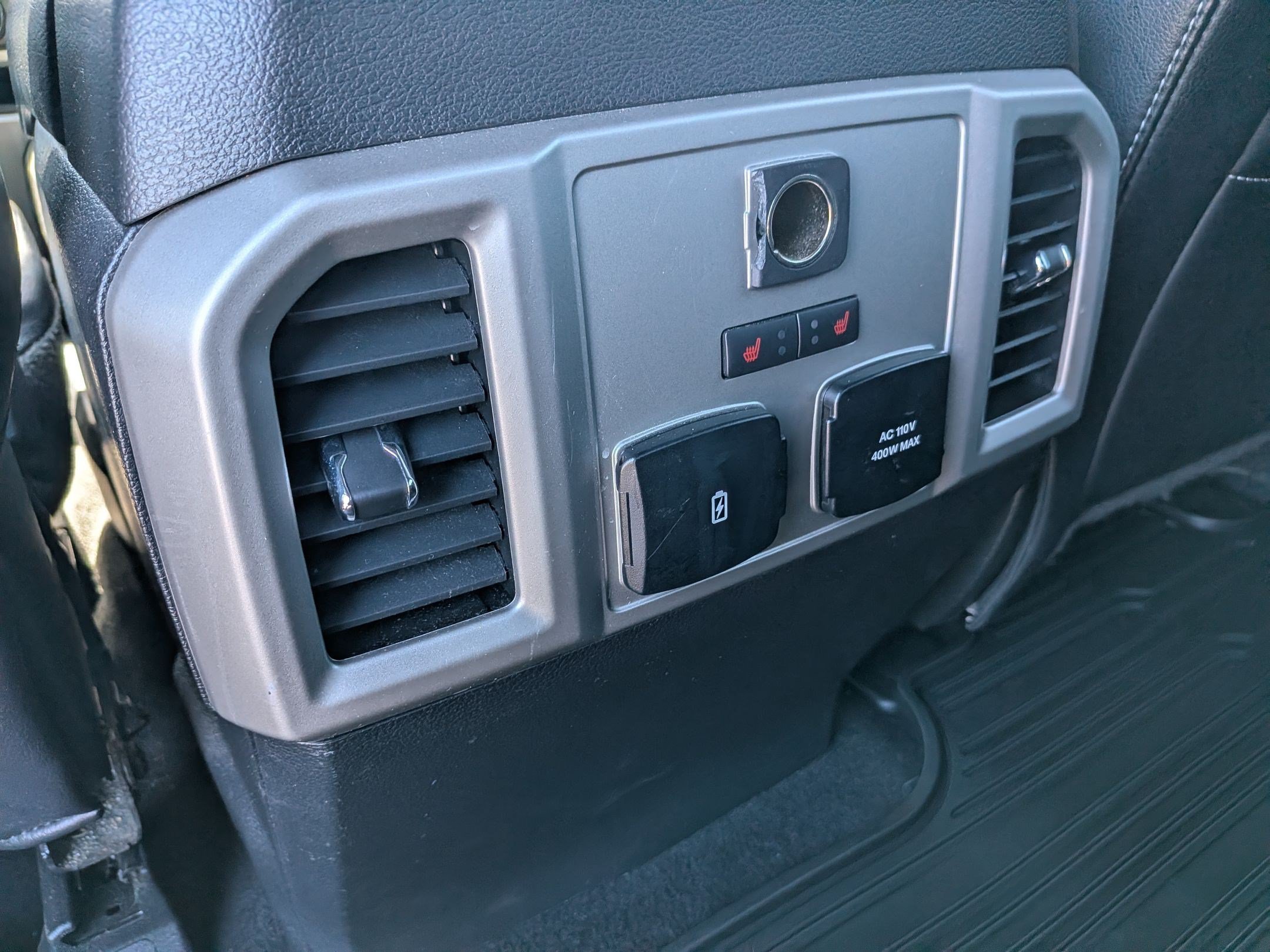 Used 2019 Ingot Silver Metallic Ford LARIAT image 26