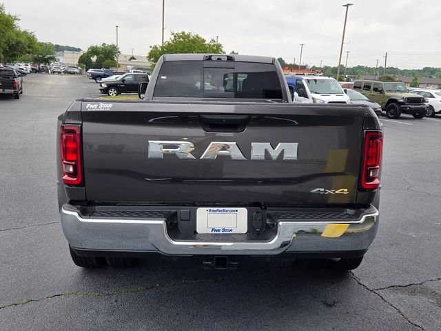 New 2026 Granite Crystal Metallic Clear-Coat Exterior Paint RAM Tradesman image 9