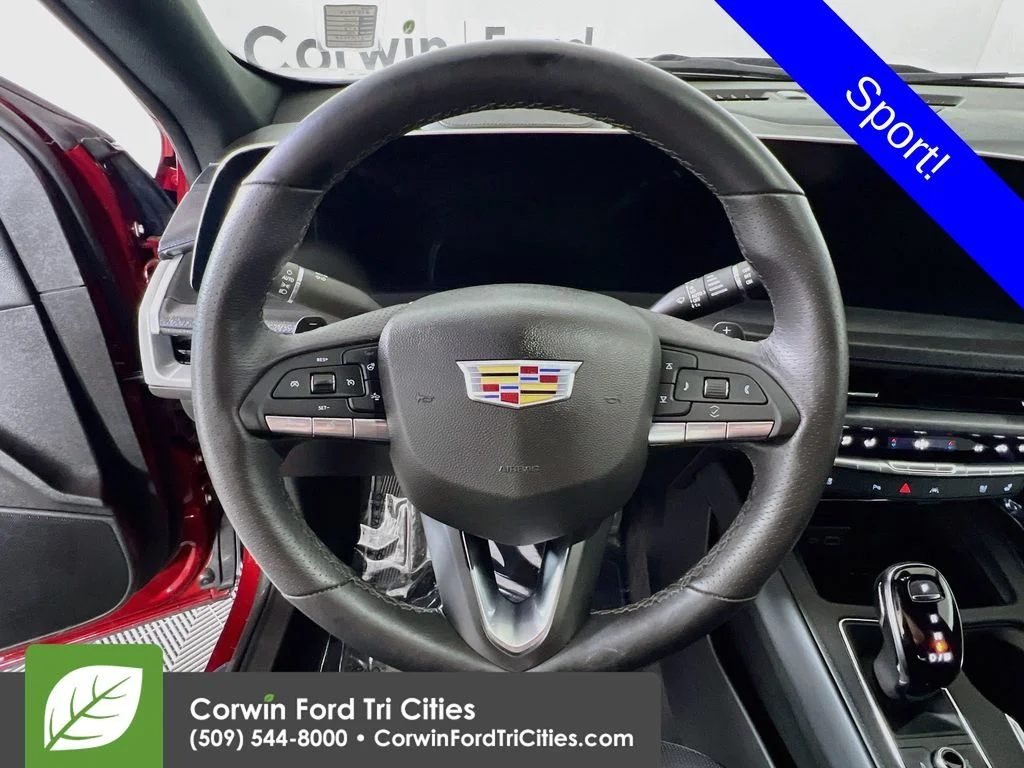 Used 2025  Cadillac Sport image 8