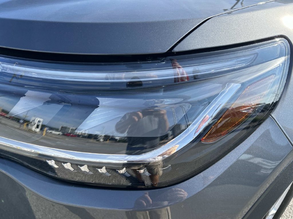 Certified Used 2026 Carbonized Gray Metallic Ford Active image 10