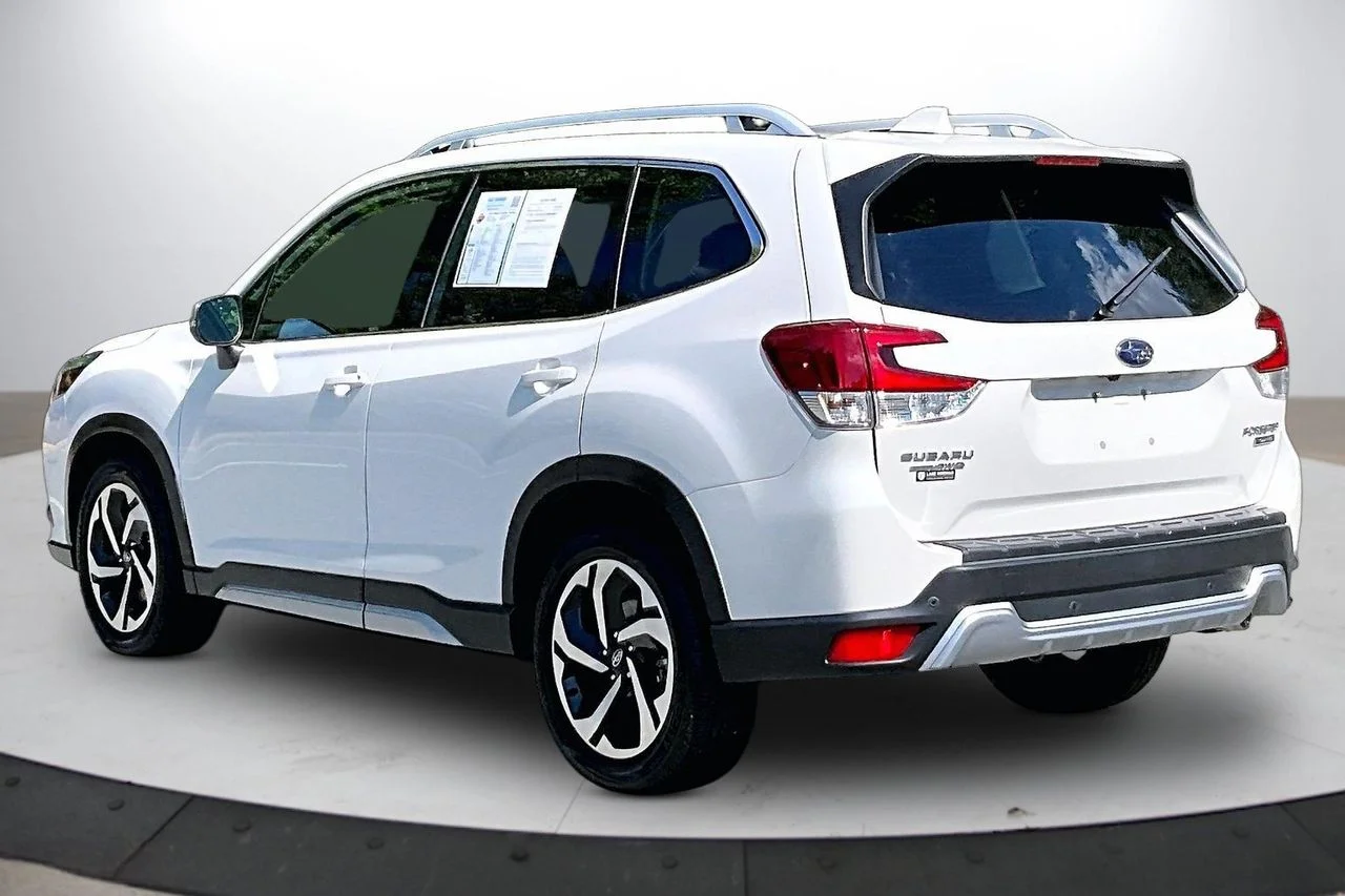 Used 2022 White Subaru Touring image 7