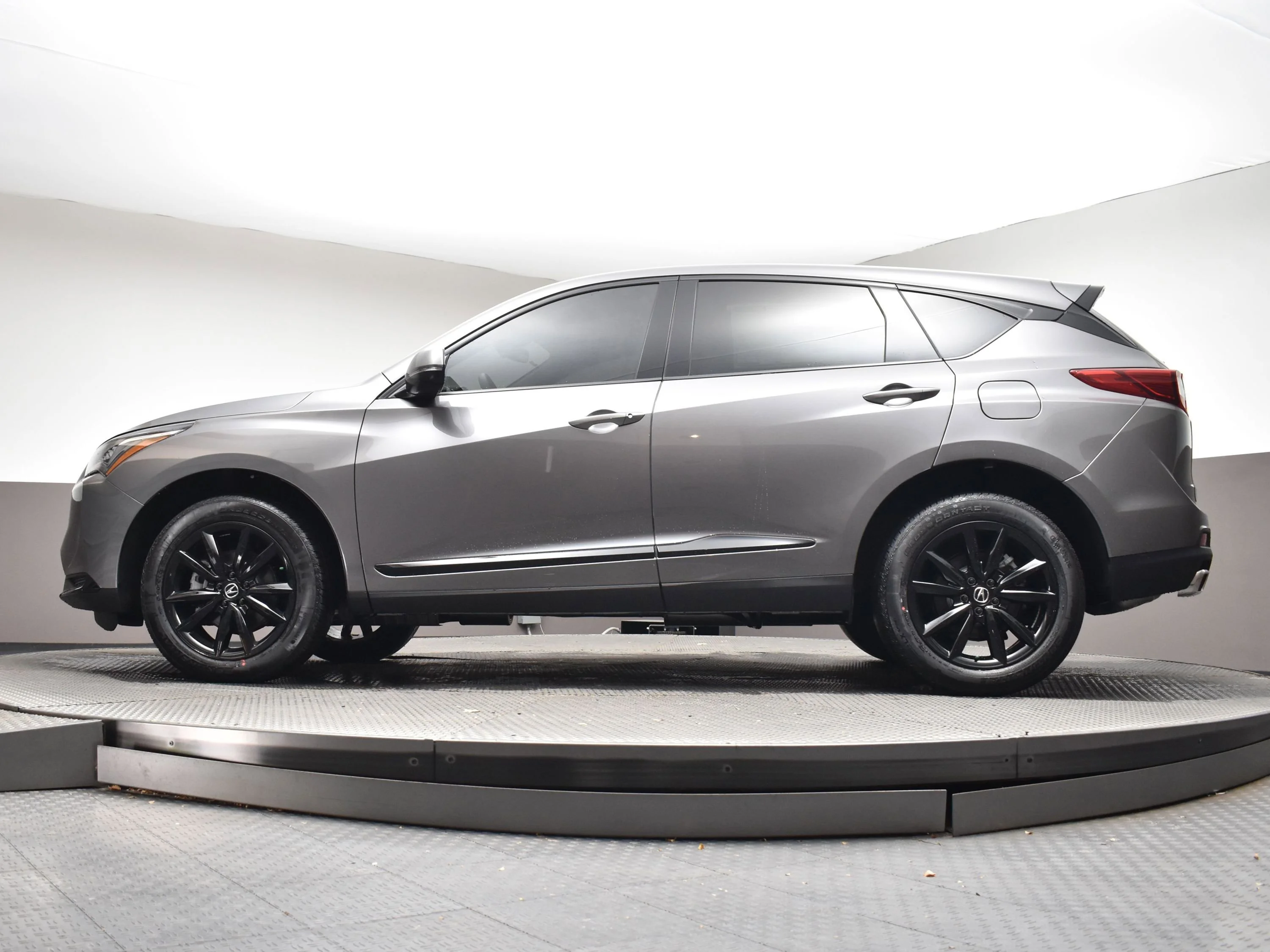 New 2026 Liquid Carbon Metallic Acura 4RDX image 41