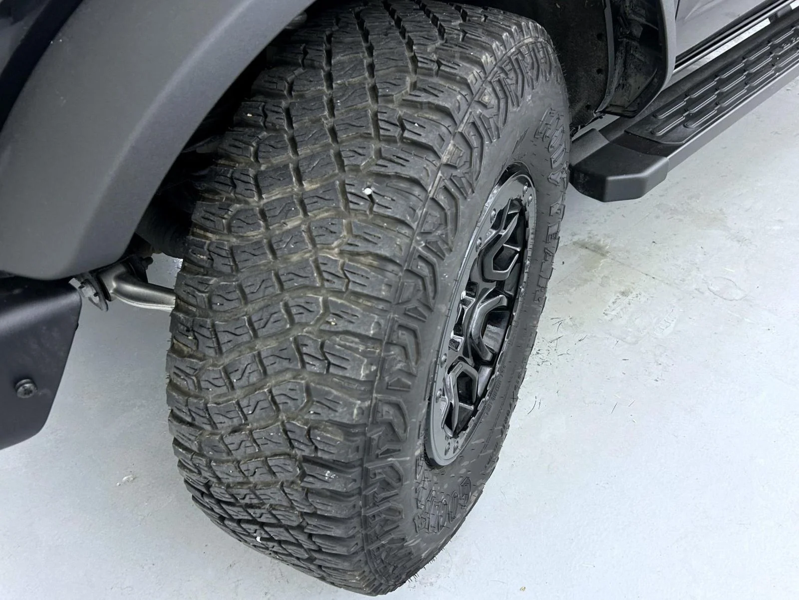 Used 2024 Black Ford Wildtrak image 24
