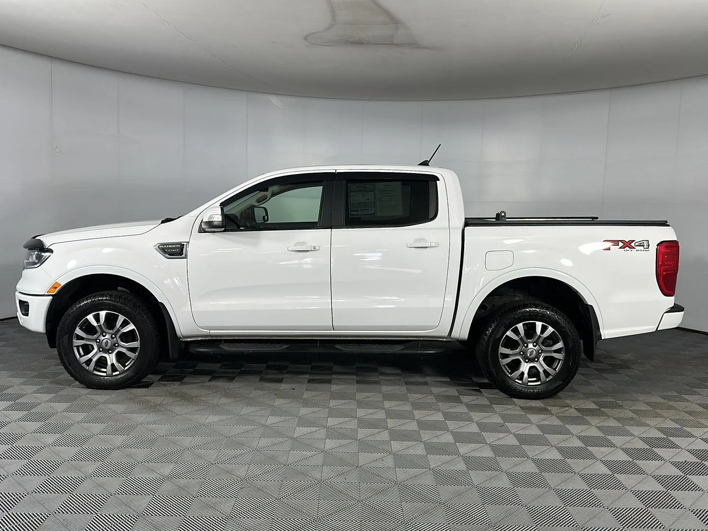 Used 2019 Oxford White Ford LARIAT image 7