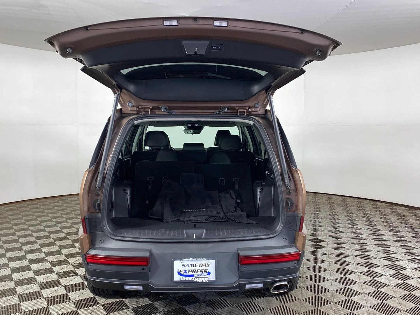 Used 2024 Earthy Brass Matte Hyundai XRT image 26