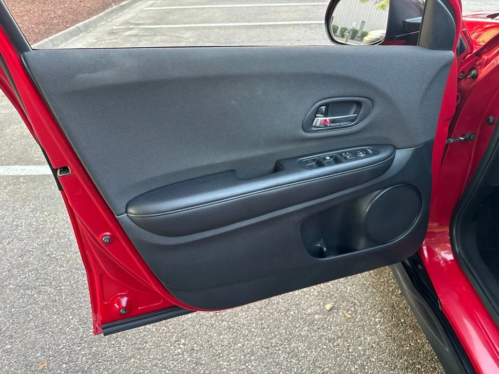 Used 2019 Red Honda Sport image 12