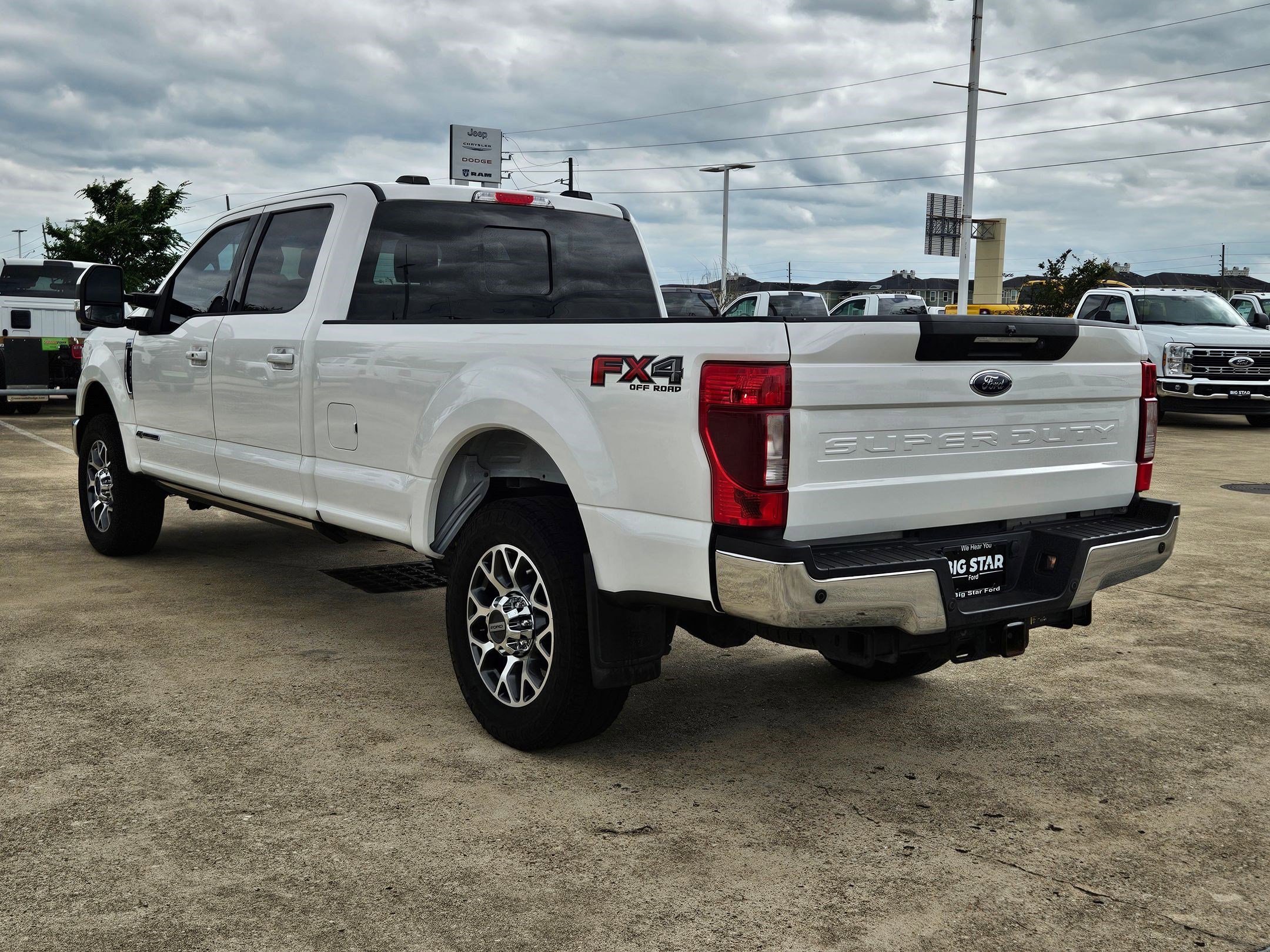 Used 2022 Star White Ford Lariat image 5