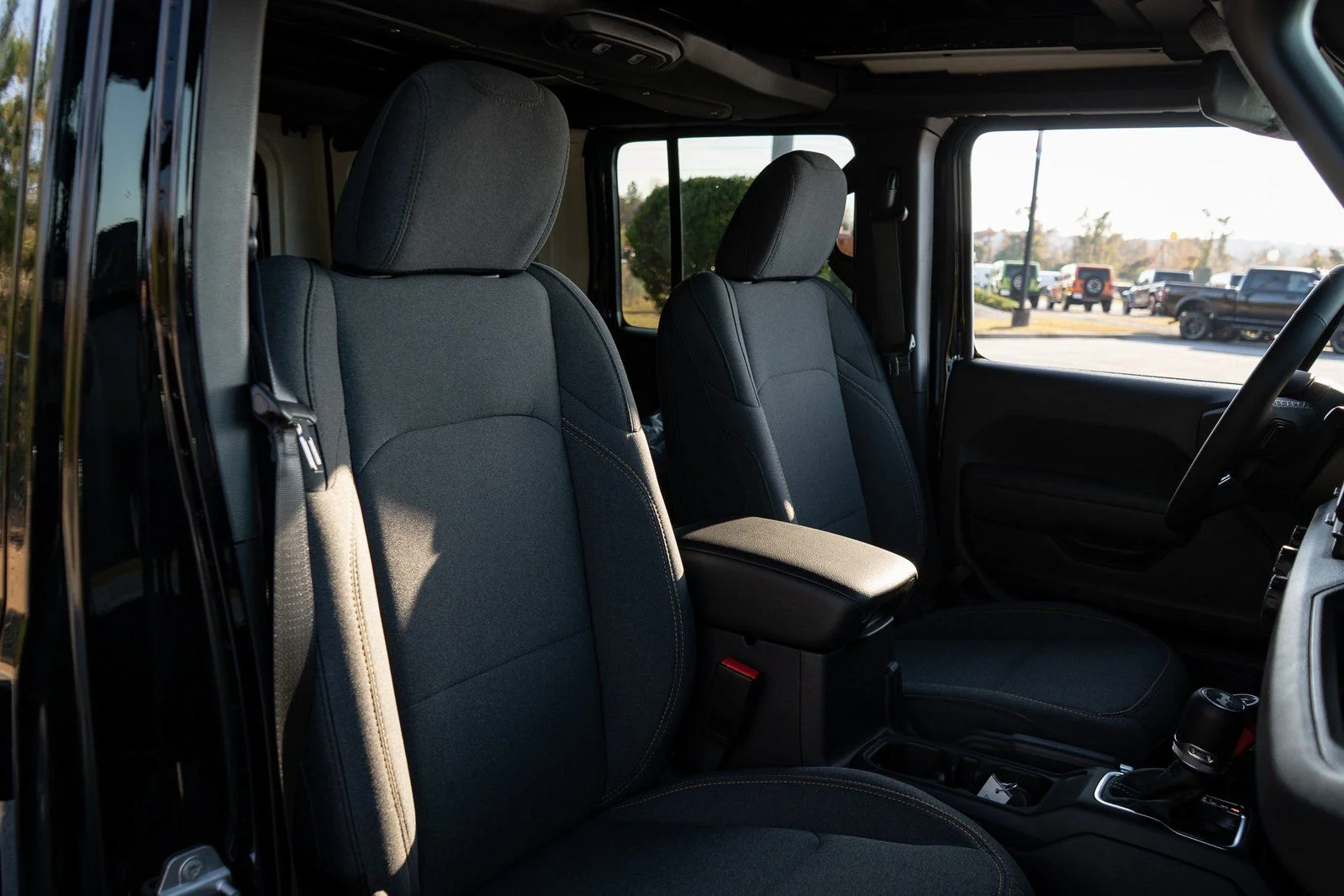 New 2026 Black Clear-Coat Exterior Paint Jeep Sport S image 22