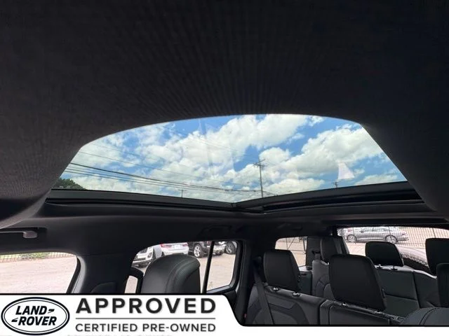 Certified Used 2023 Silver Land Rover X-Dynamic SE image 38