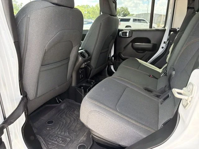 Used 2024 White Jeep Willys image 14