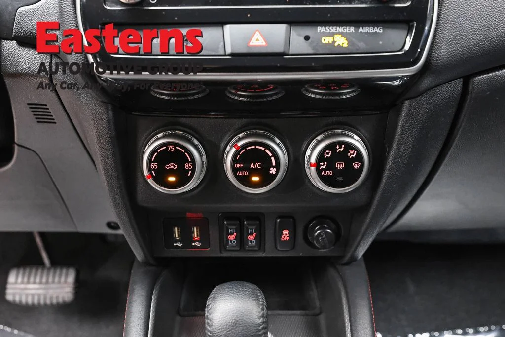 Used 2025 Red Mitsubishi 2.0 SE image 20