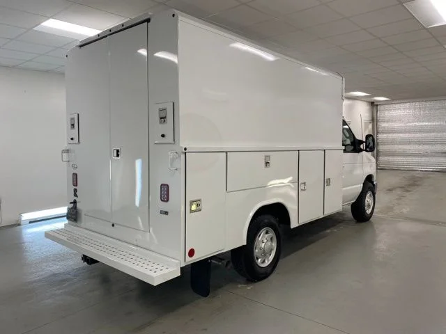 New 2025 White Ford Base image 6