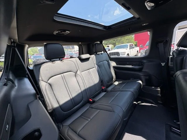 New 2026 Velvet Red Pearlcoat (DISC) Jeep Limited Altitude image 17