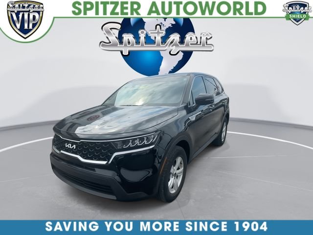 Used 2023 Black Kia LX image 3