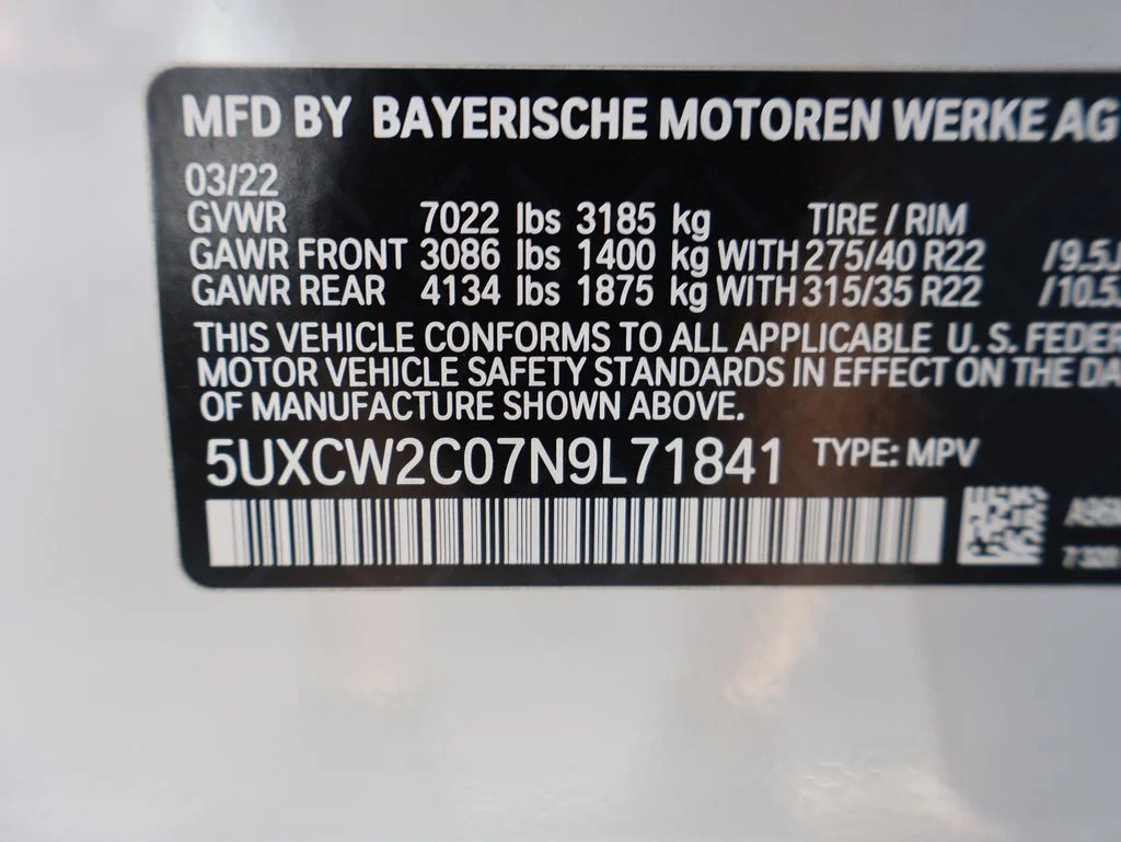 Used 2022 Mineral White Metallic BMW xDrive40i image 47