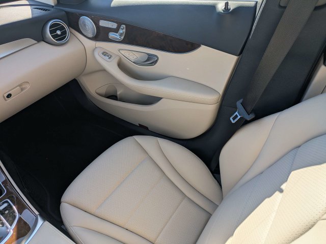 Used 2017 White Mercedes-Benz C 300 image 16