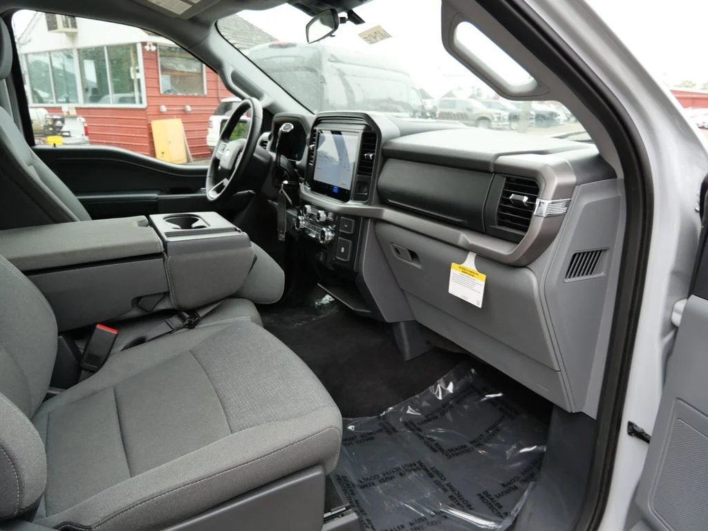 Certified Used 2025 White Ford XLT image 10