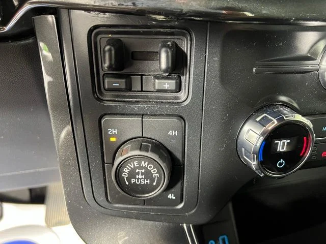 Used 2021 Red Ford XLT image 26