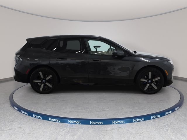 Certified Used 2025 Dark Graphite Metallic BMW xDrive50 image 4
