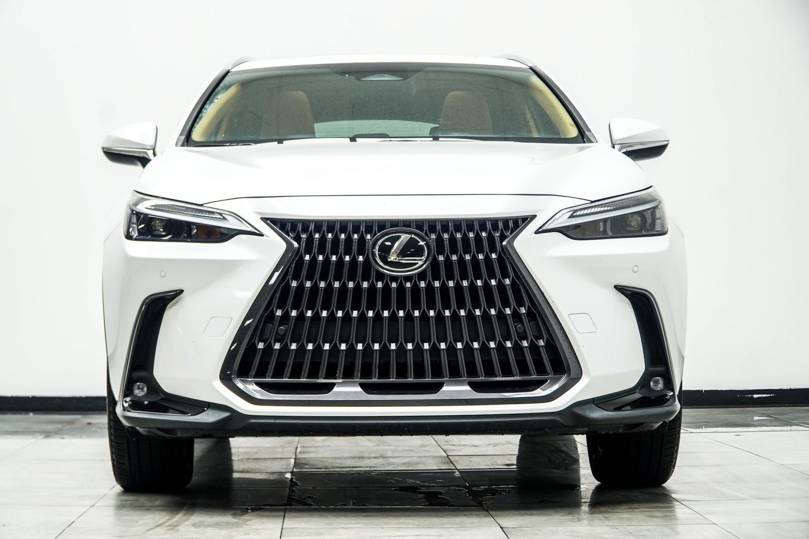 Used 2023 White Lexus 350 Premium image 8