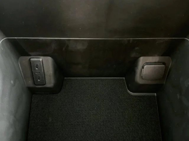New 2027 Black Ford Active image 20