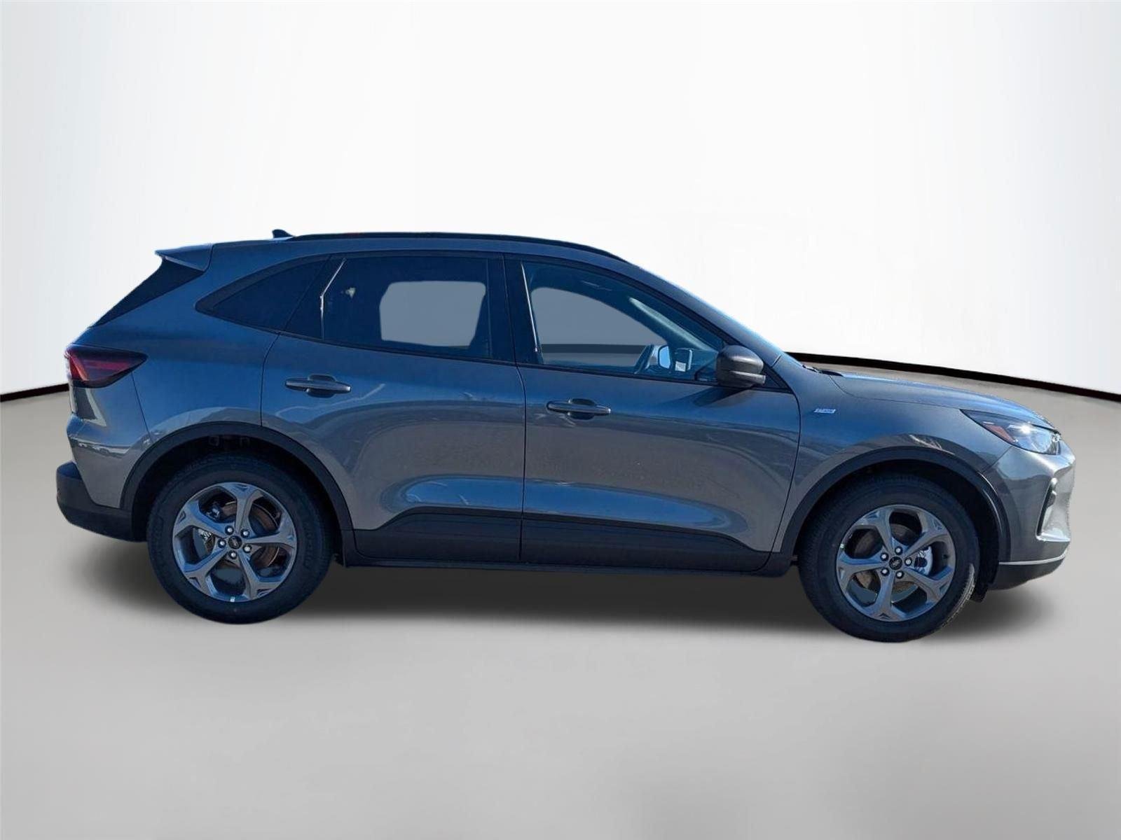 New 2025 Carbonized Gray Metallic Ford ST-Line image 7