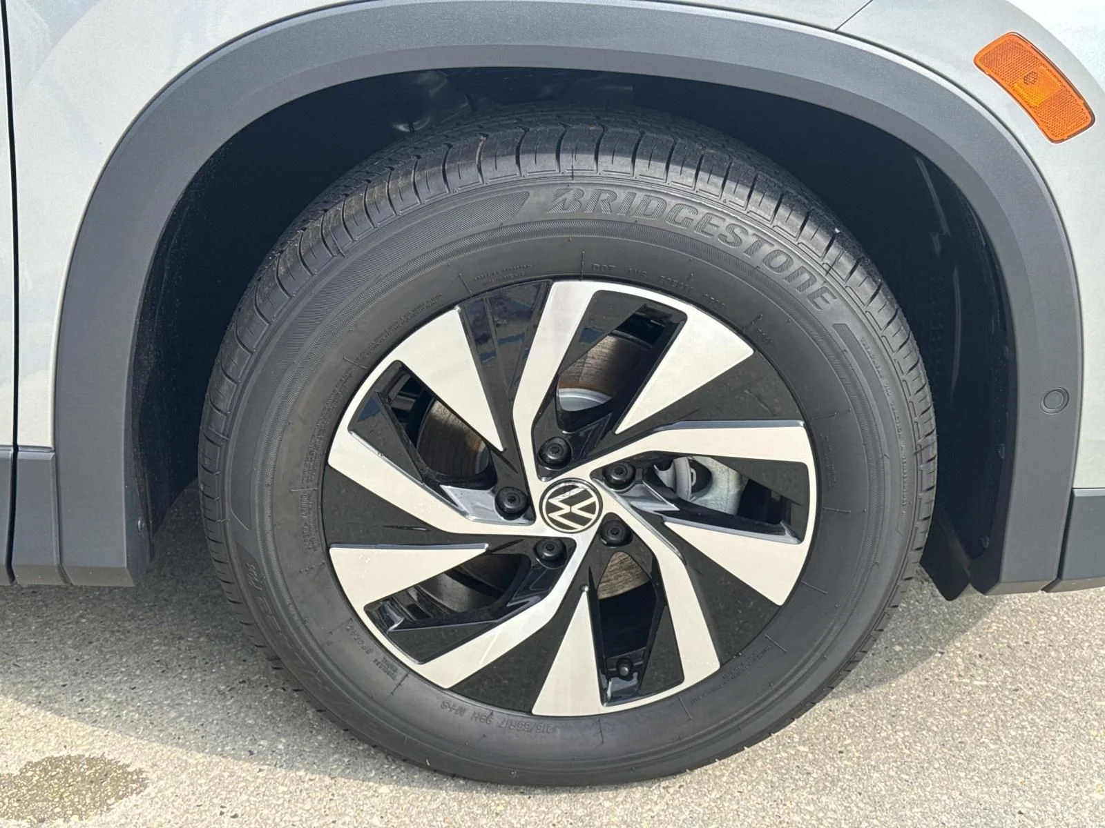 New 2026 Silver Volkswagen S image 3