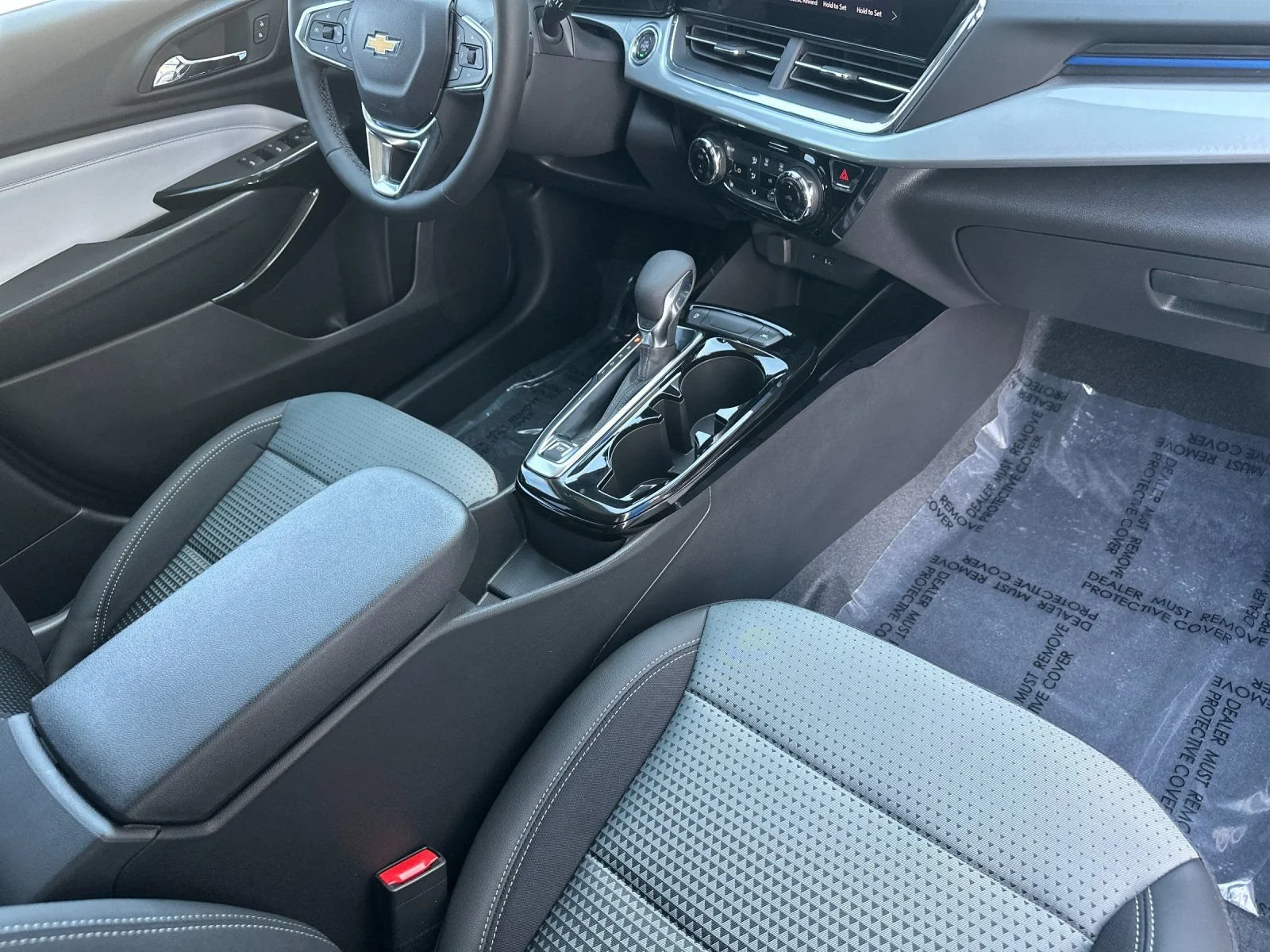 2026 Chevrolet Trax LT - Photo 16
