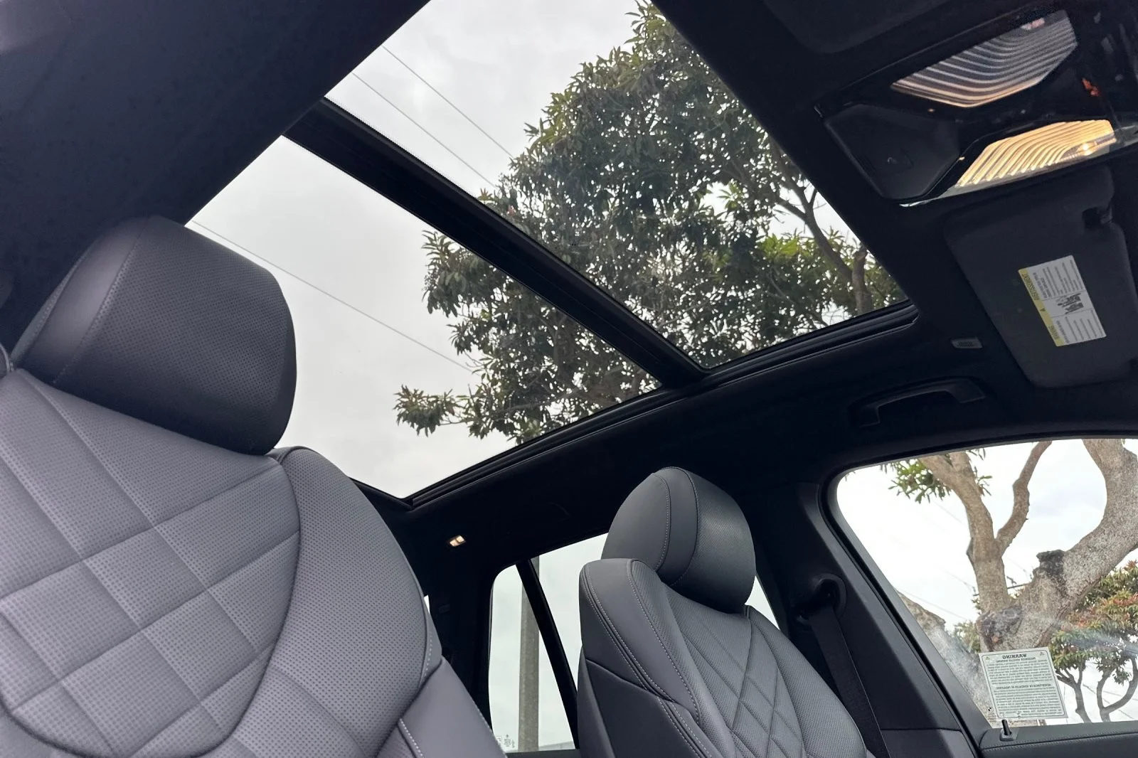 Used 2025 BLACK BMW sDrive40i image 16