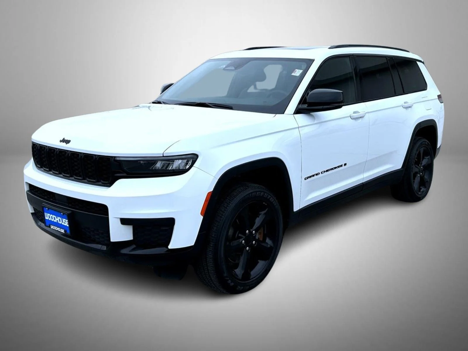 Certified Used 2024 White Jeep Altitude X image 1