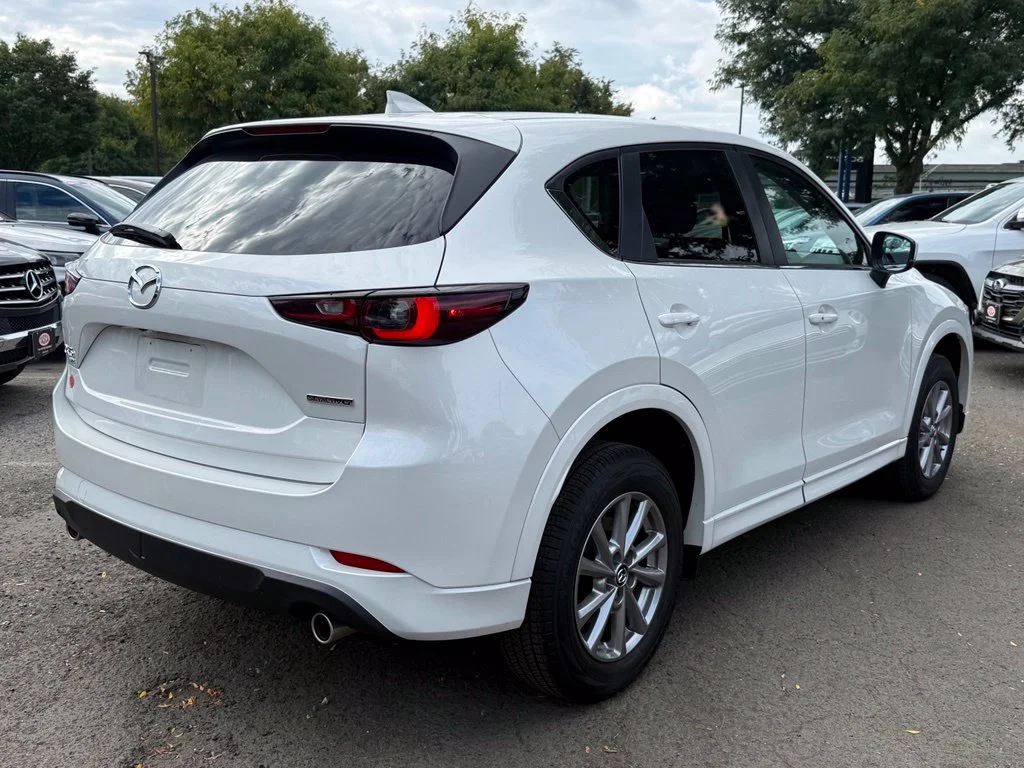 Used 2025 Rhodium White Metallic Mazda 2.5 S Select Package image 8