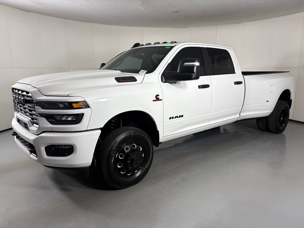 New 2026 Bright White Clear-Coat Exterior Paint RAM Big Horn image 5