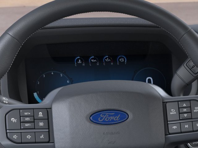 New 2026 Oxford White Ford XLT image 13