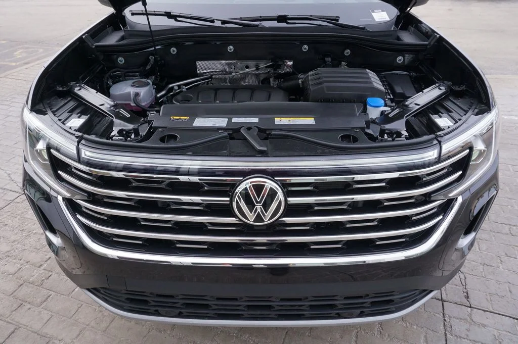 New 2026 Black Volkswagen 2.0T SEL image 36