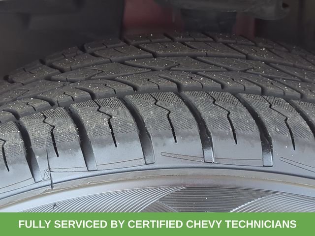 Used 2024 Red Jeep Latitude image 19