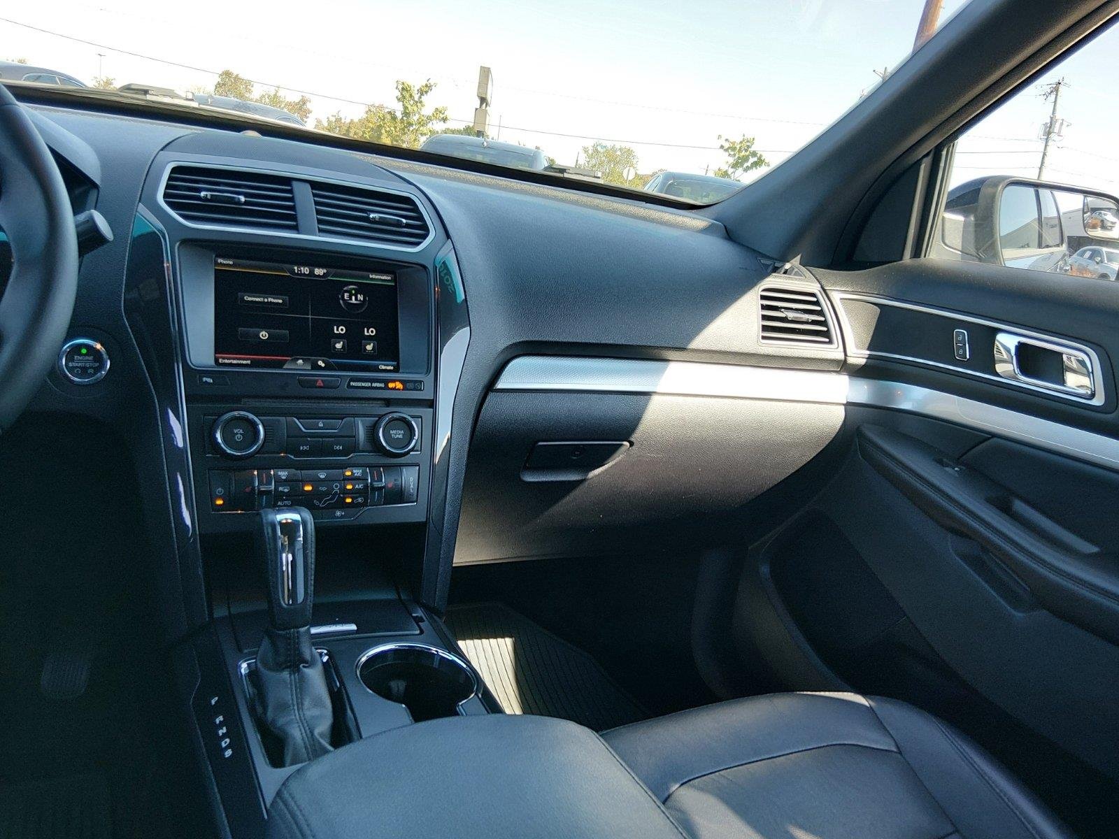 Used 2016 Blue Jeans Ford XLT image 17