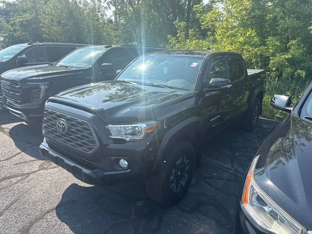 Certified Used 2020 Black Toyota TRD Off-Road image 3