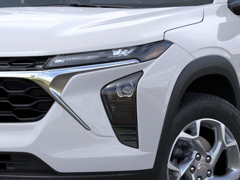 Used 2026 Summit White Chevrolet LS image 10