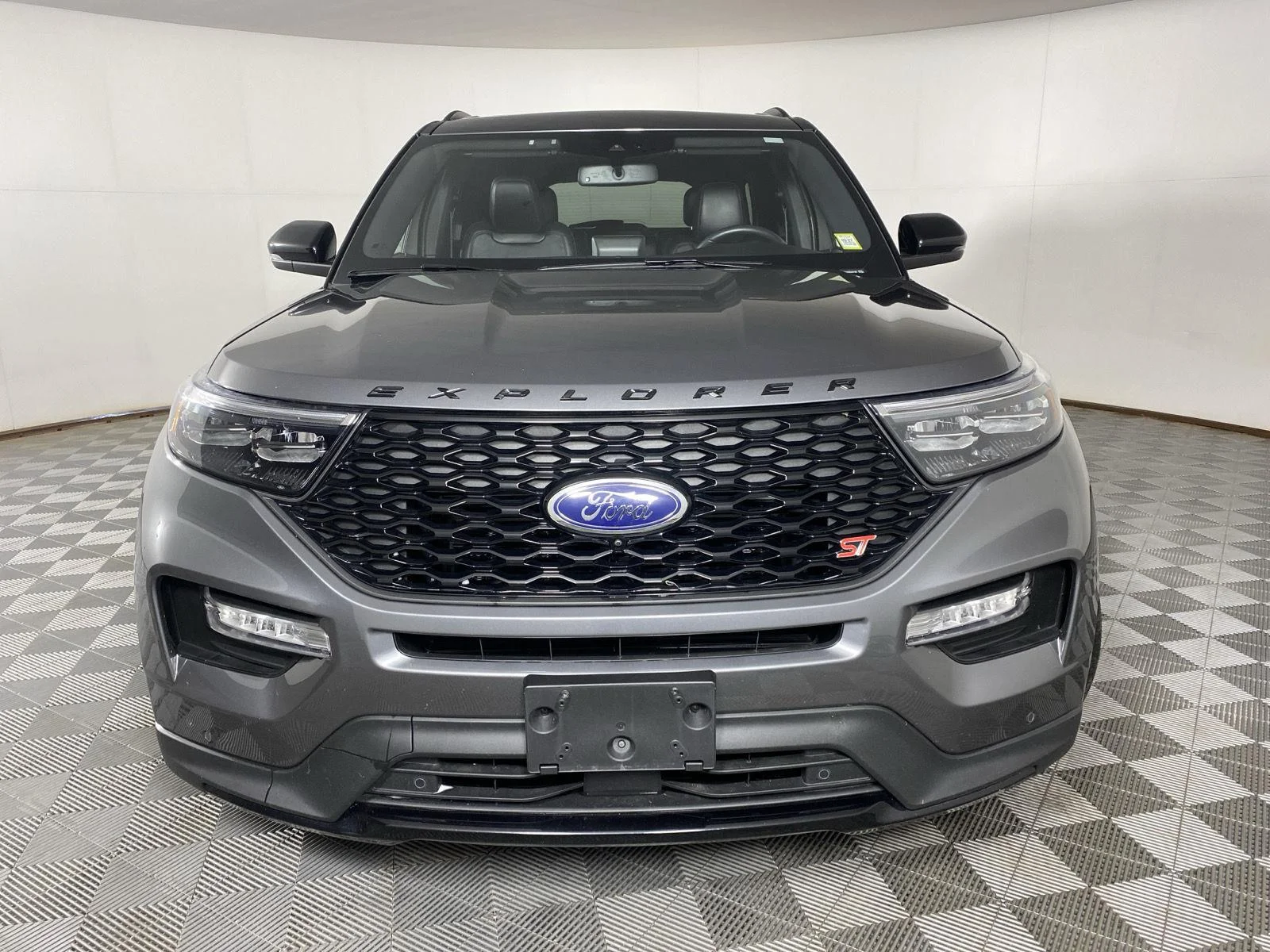 Used 2024 Carbonized Gray Ford  image 5