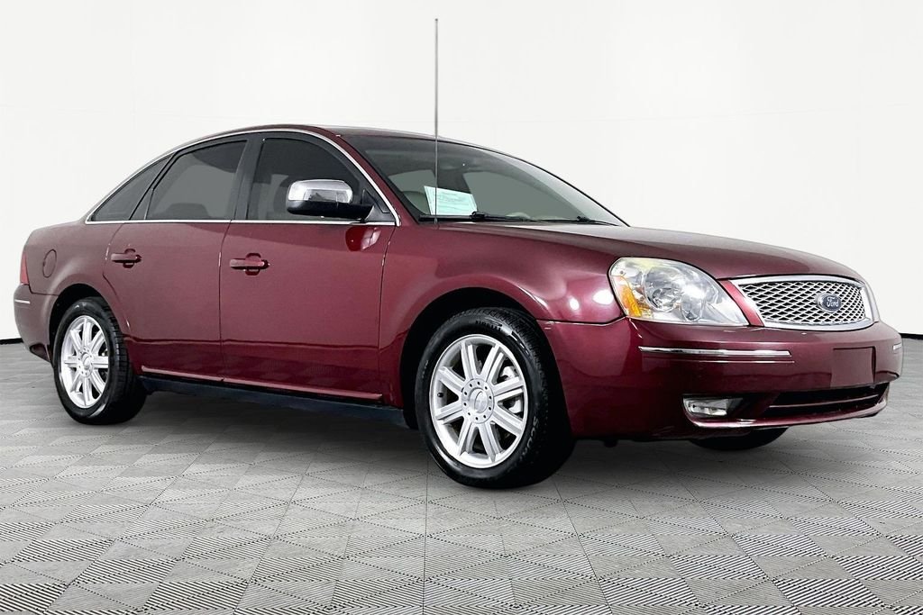 Used 2007 Red Ford Limited image 2