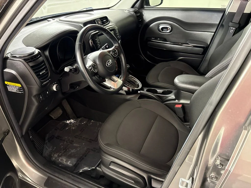 Used 2019 Gray Kia Plus image 26