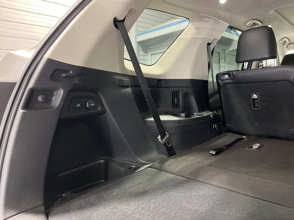 2025 Honda Pilot Touring - Photo 38