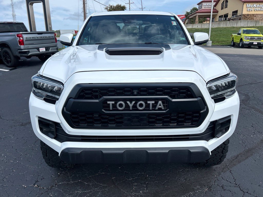 Used 2020 Toyota Tacoma TRD Pro with VIN 5TFCZ5AN7LX240281 for sale in Kansas City