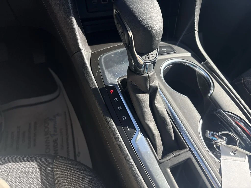 Used 2024 Gray Chevrolet LT image 21