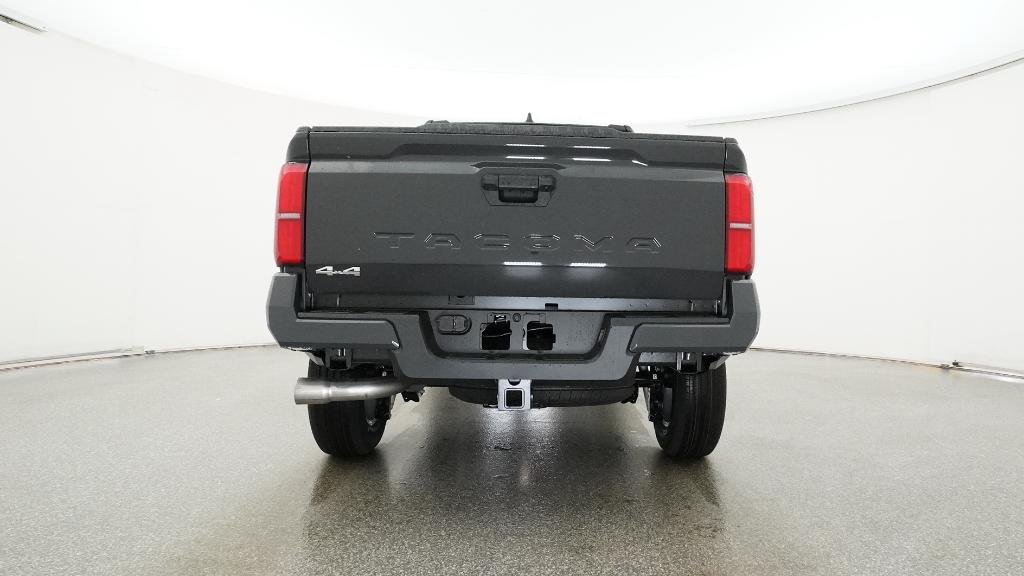 2025 Toyota Tacoma SR5 - Photo 42