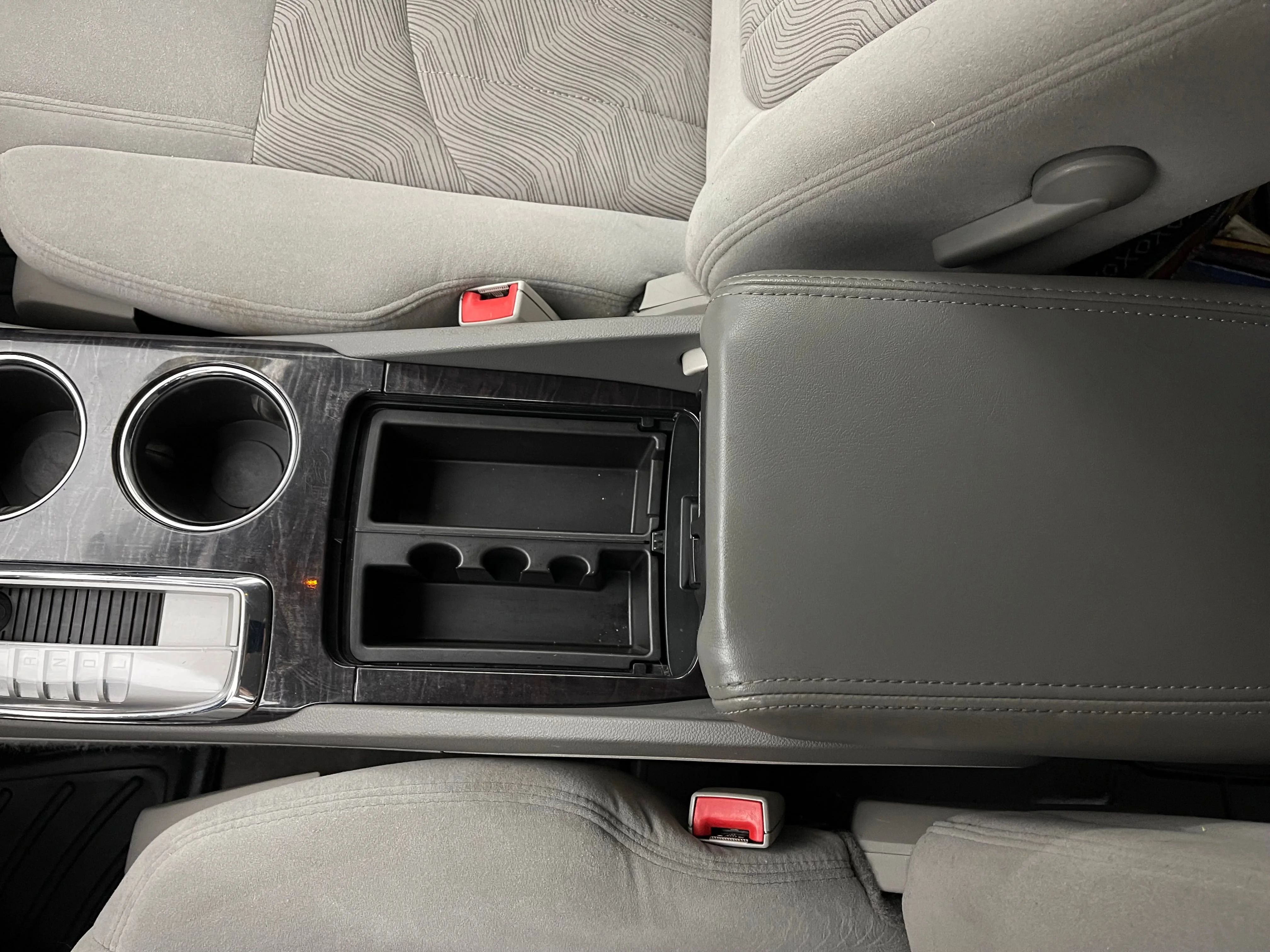 Used 2015 IRIDIUM METALLIC Buick Convenience image 28
