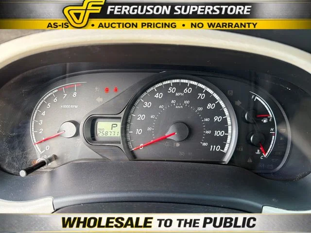 Used 2012 White Toyota LE image 11
