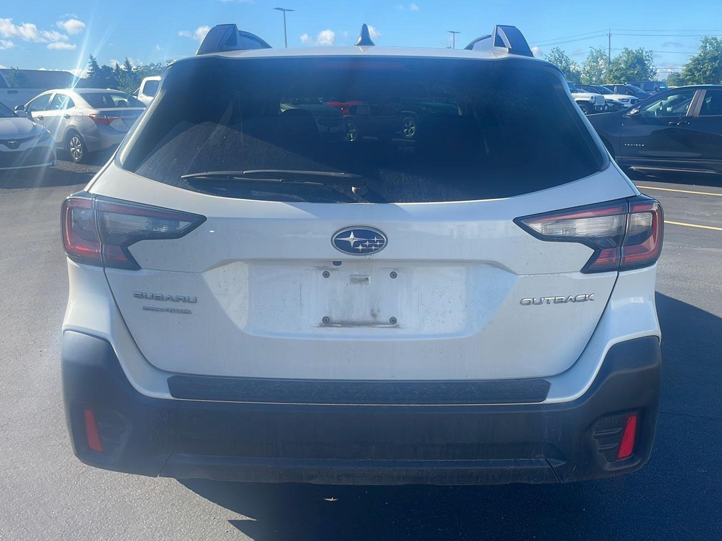 Used 2021  Subaru  image 9